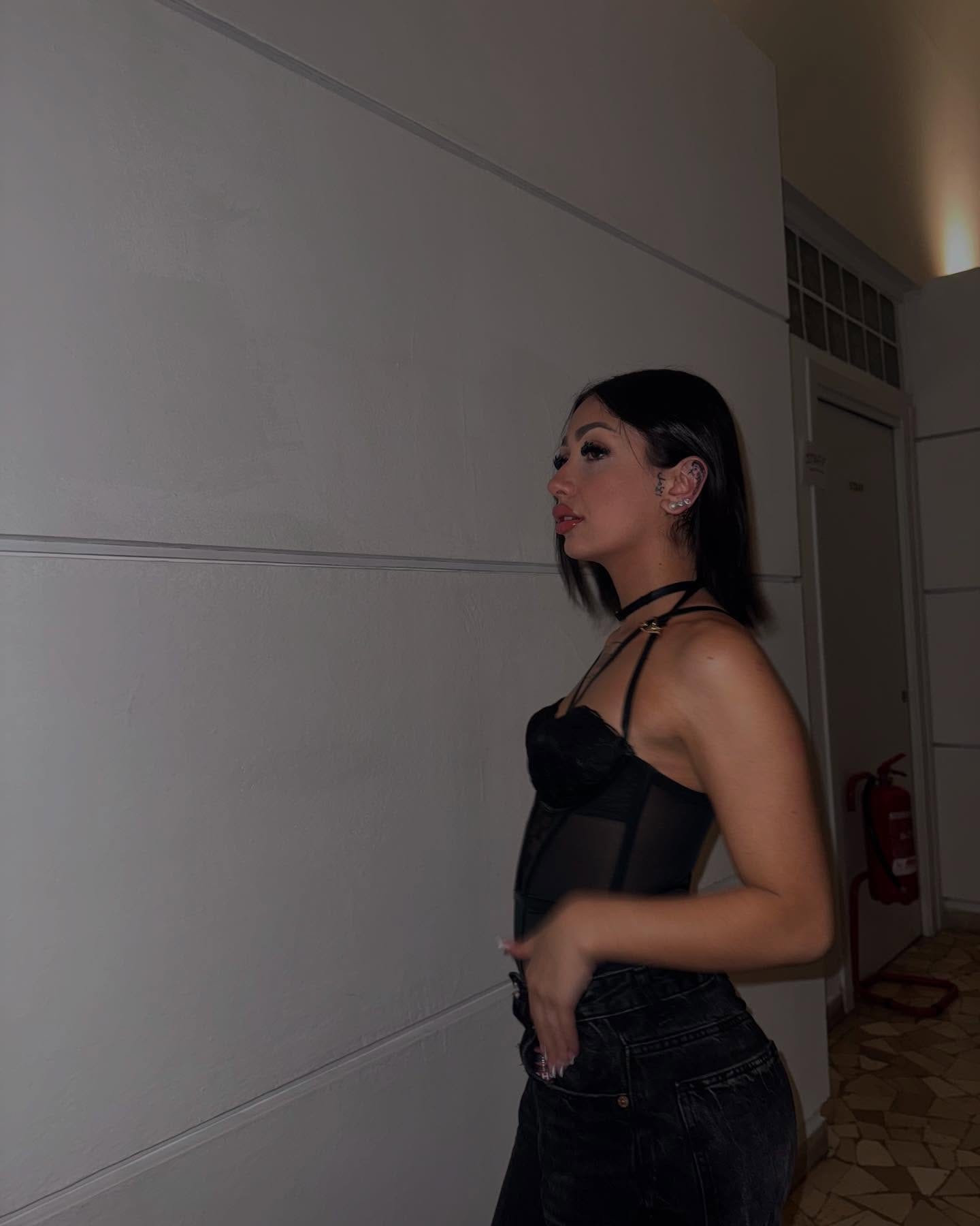 Bursa Escort Asya ile Tutkunun Zirvesine Ulaş